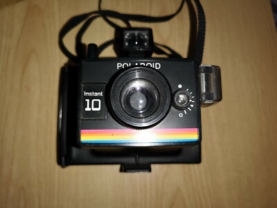 Vintage Polaroid Instant 10 Land Camera UK