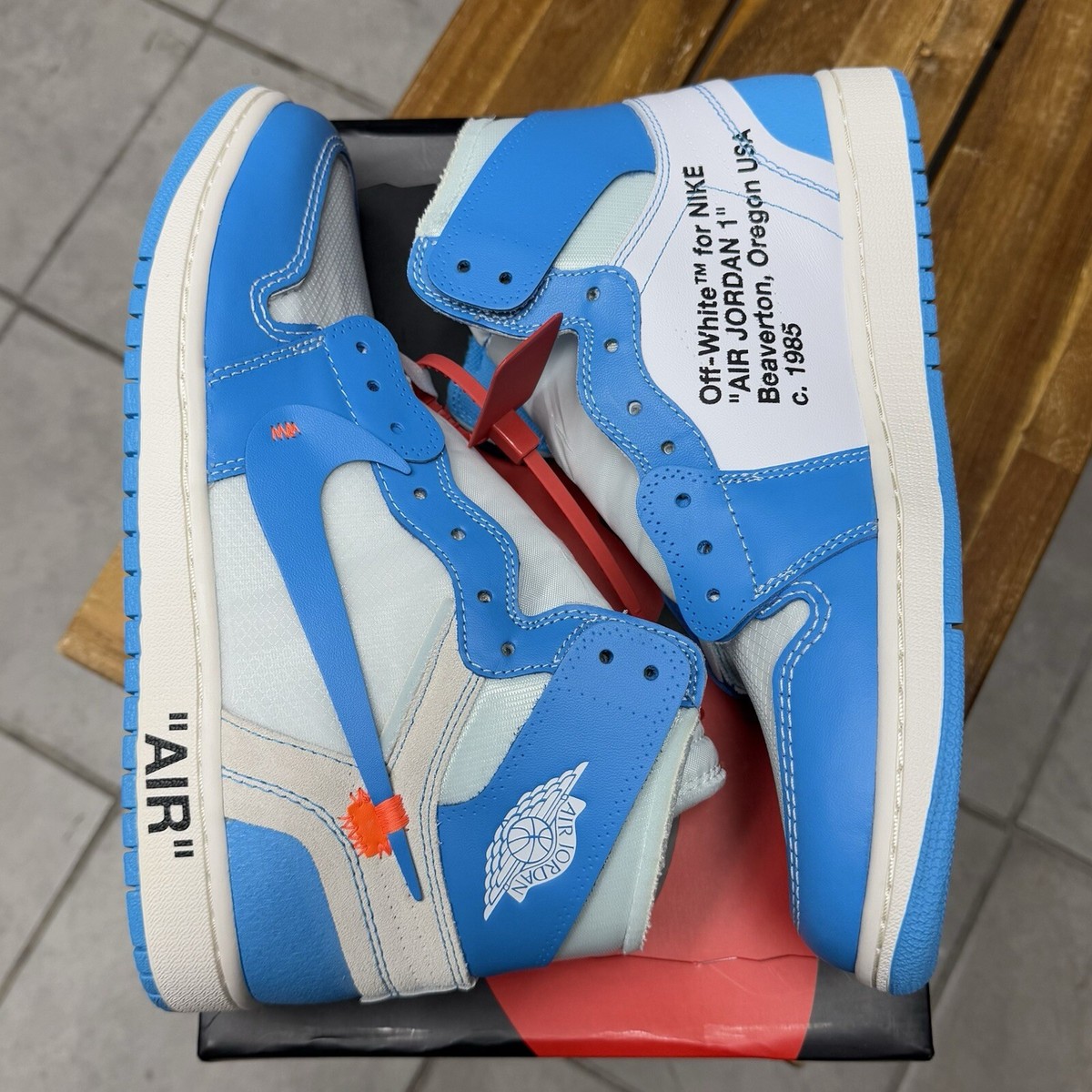 Nike Air Jordan off “Whites original sz 10.5 Air Jordan 1 Retro High OG x Virgil Abloh Archive  main image 2