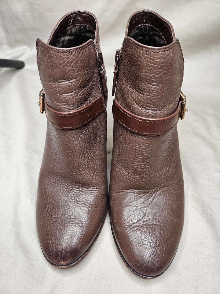 Cole Haan Botines Mujer 7.5 Marrón Cuero Arnés Correa Hebilla Acento Tacones Foto 3 de 4