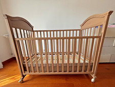 lettino MIBB legno chiaro con: cuscini laterali e copri doghe (vedi foto)