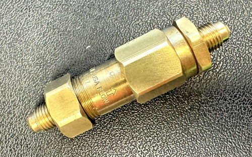 Vintage EATON CAROL Dole® .17 GPM 1/4" SAE Brass FLOW CONTROL Regulator - Picture 2 of 9