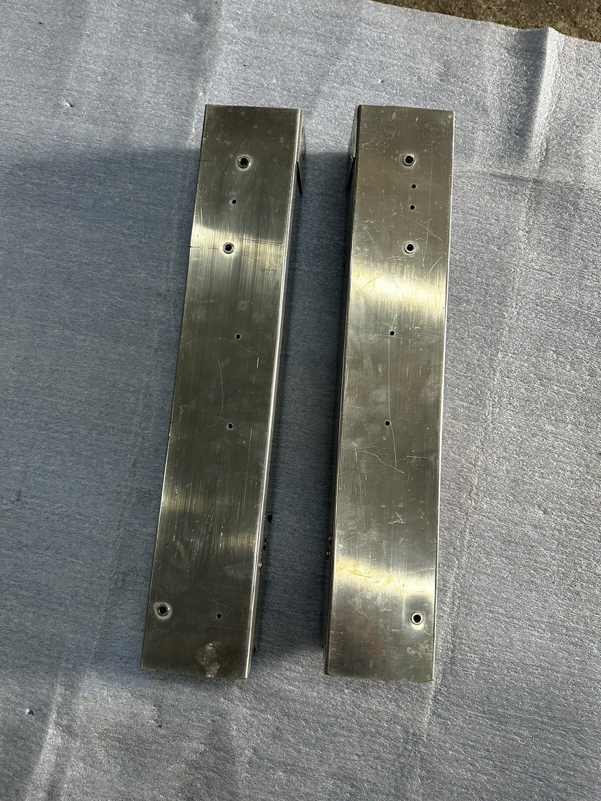 Ferrari 458 Italia Front Bumper Pilar LH+RH 