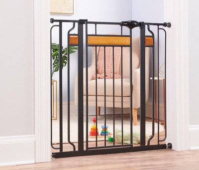 expandable safety gate