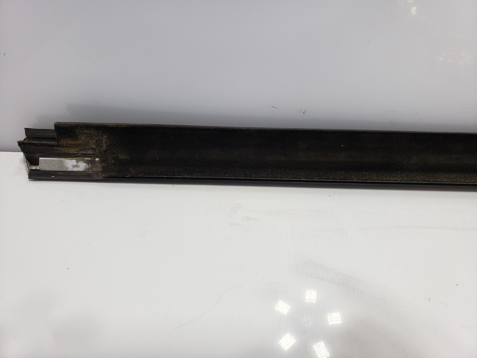 ✅ 10-14 OEM Rolls Royce Ghost RR4 Rear Right Passenger Door Molding Trim Black