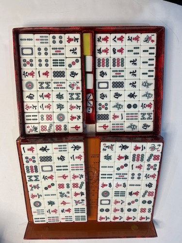 Mah Jong Table Chinese Acrilyc tiles with wind indicator - Picture 6 of 14