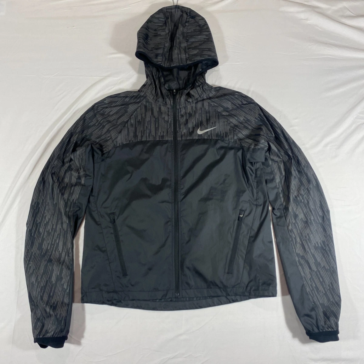 Nike shield flash reflective running jacket hotsell
