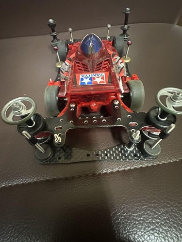 Tamiya Mini 4Wd Red Carbon Fiber Chassis - Picture 2 of 4