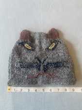 VINTAGE, Hand Knitted-Wool-Grumpy  Cat with Whiskers-Tea Cosy