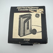 VTG. NonWorking 1980s GE 3-5432A AM/FM Radio Cassette Player Stereo Display 