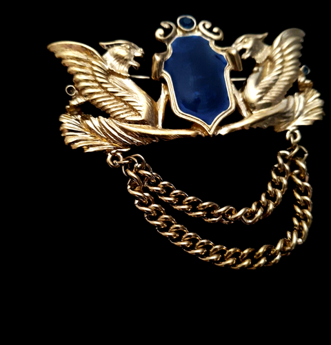 Vintage Trifari Griffon Coat of Arms Brooch Blue Enamel Gold Tone Chain Dangles - Picture 4 of 8