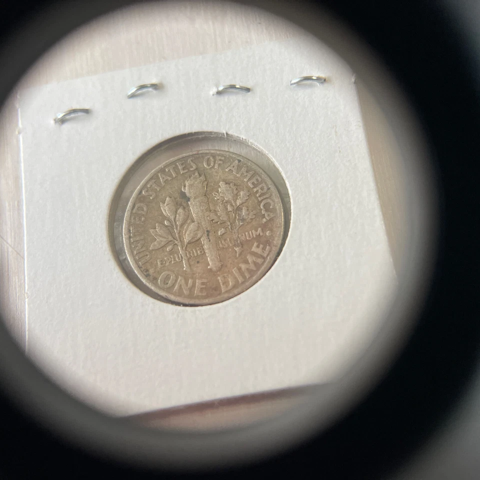1946 VERY RARE Error Roosevelt Dime Mint several Errors ,VERY UNIQUE Estate Find - Image 3 of 4