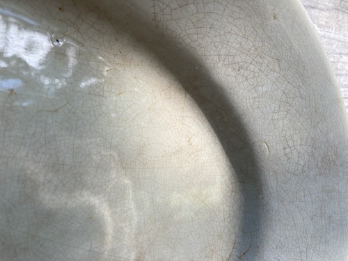 Vintage chunky heavily stained & crazed ironstone platter - Picture 3 of 7