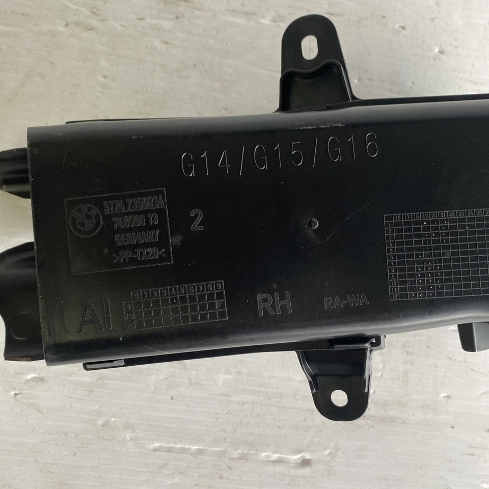 Правый воздуховод воздухоочистителя 2021 BMW M850i Coupe G15 51747359814 - Изображение 4 из 4