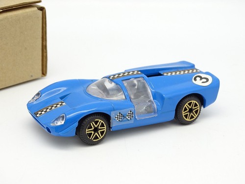 Miniature Penny Lola NY 15 Aston Martin Politoys - Collection