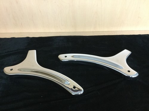 Chrome Side Grips for a Yamaha Roadstar Silverado Motorcycle 2007 L3 - Picture 2 of 5