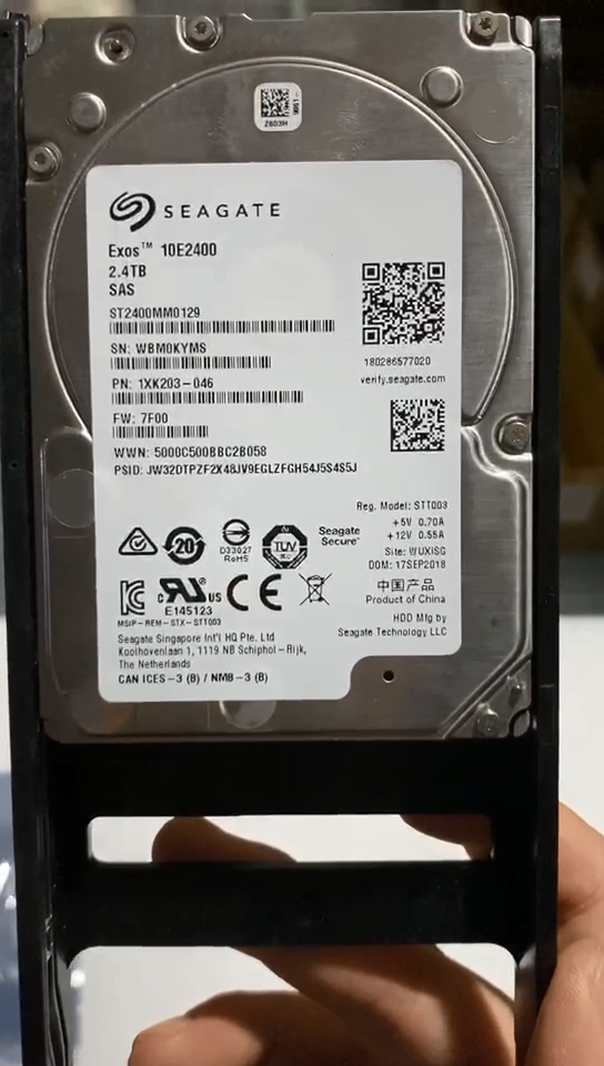 HITACHI 5562956-A HDD 2.4T 10K SFF HDD VSP G200 G400 G350 HITACHI 5562956-A HDD 2.4T 10K SFF HDD VSP G200 G400 G350