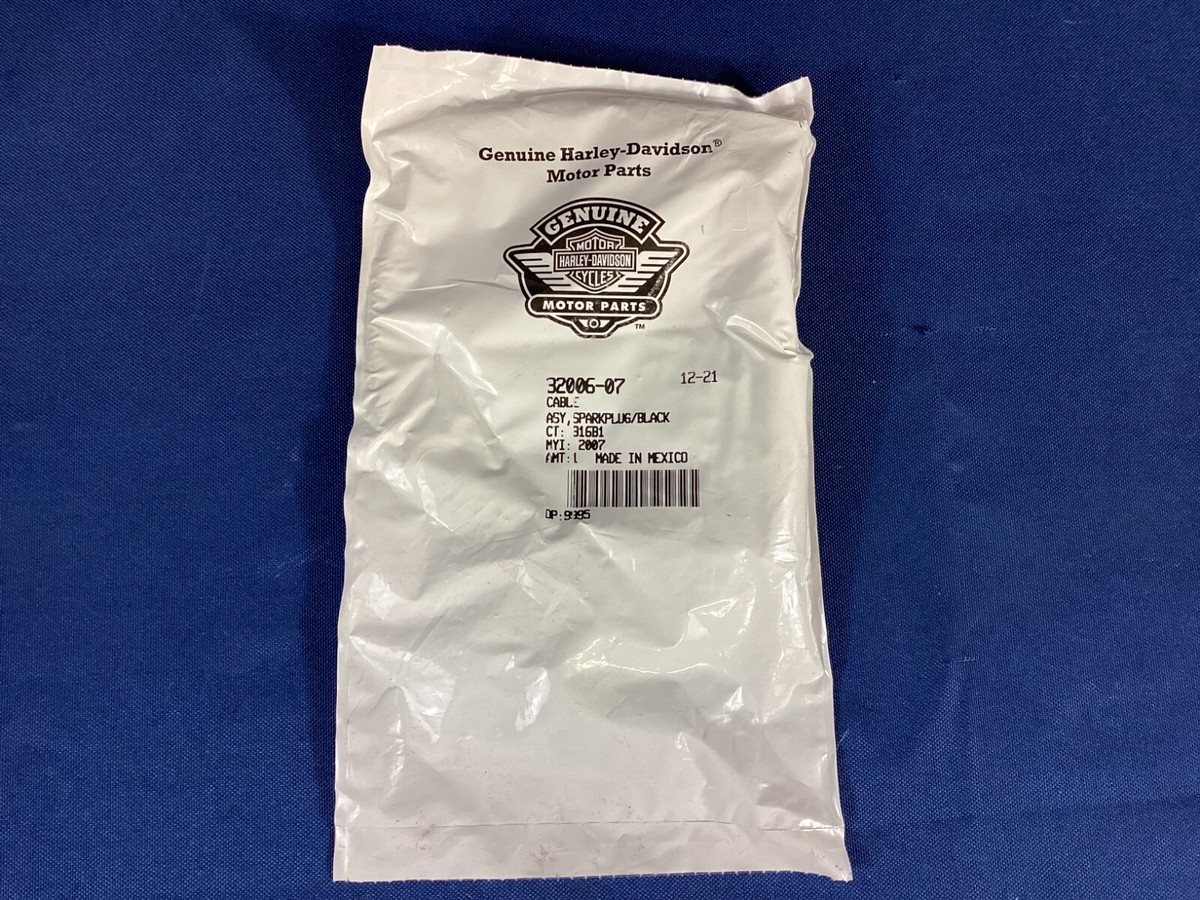 のー NEW in package OEM Harley Davidson Spark Plug Cable, XL1200/883