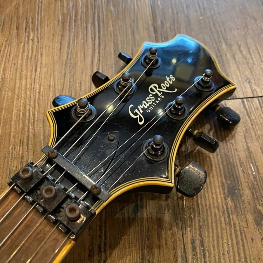 d316*GrassRoots エレキギター Limited MODEL s-l400.jpg