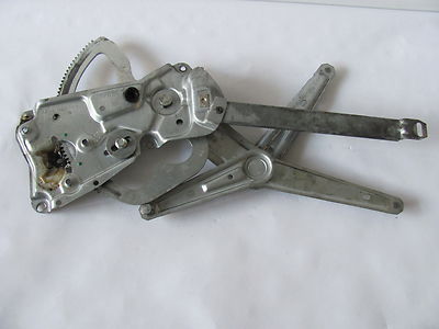 Lève-vitre électrique Avant Droit Pour BMW Série 3 E36 - Réf. OEM 51331977610, Neuf
