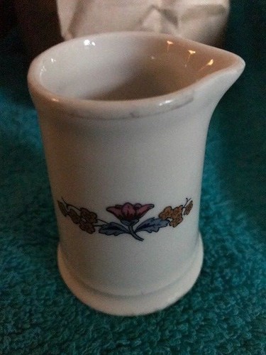 RARO Mini Crema Ristorante Homer Laughlin China Pat. HLC3756 SPEDIZIONE GRATUITA - Foto 2 di 5