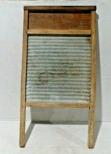 Henrietta #7 Wash Board Majestic Wood MFG co. Inc Philadelphia, PA