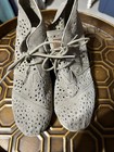 Toms Perforated Wedge Bootie. Tan. Women’s Size 9. — photo 4