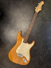 Aria STG-Series Electric Guitar Bag 6-String 22-Fret Right-Handed Wood Finish