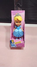 Disney Princess Mini Cinderella Posable Doll Glitter Blue Dress Rare 2018 New