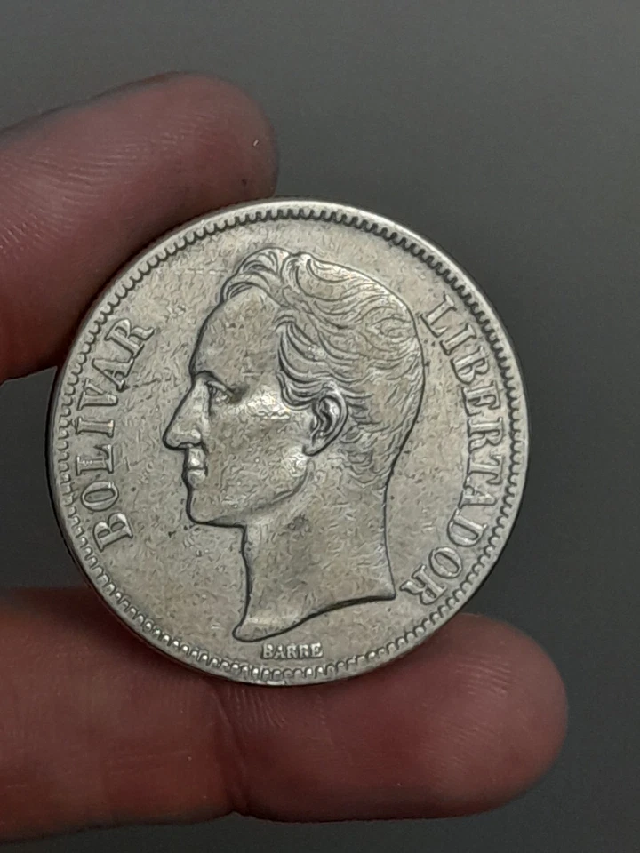 1929 Venezuela Estados Unidos Venezuela 1 Bolivar 83.5% Silver - Image 2 of 4