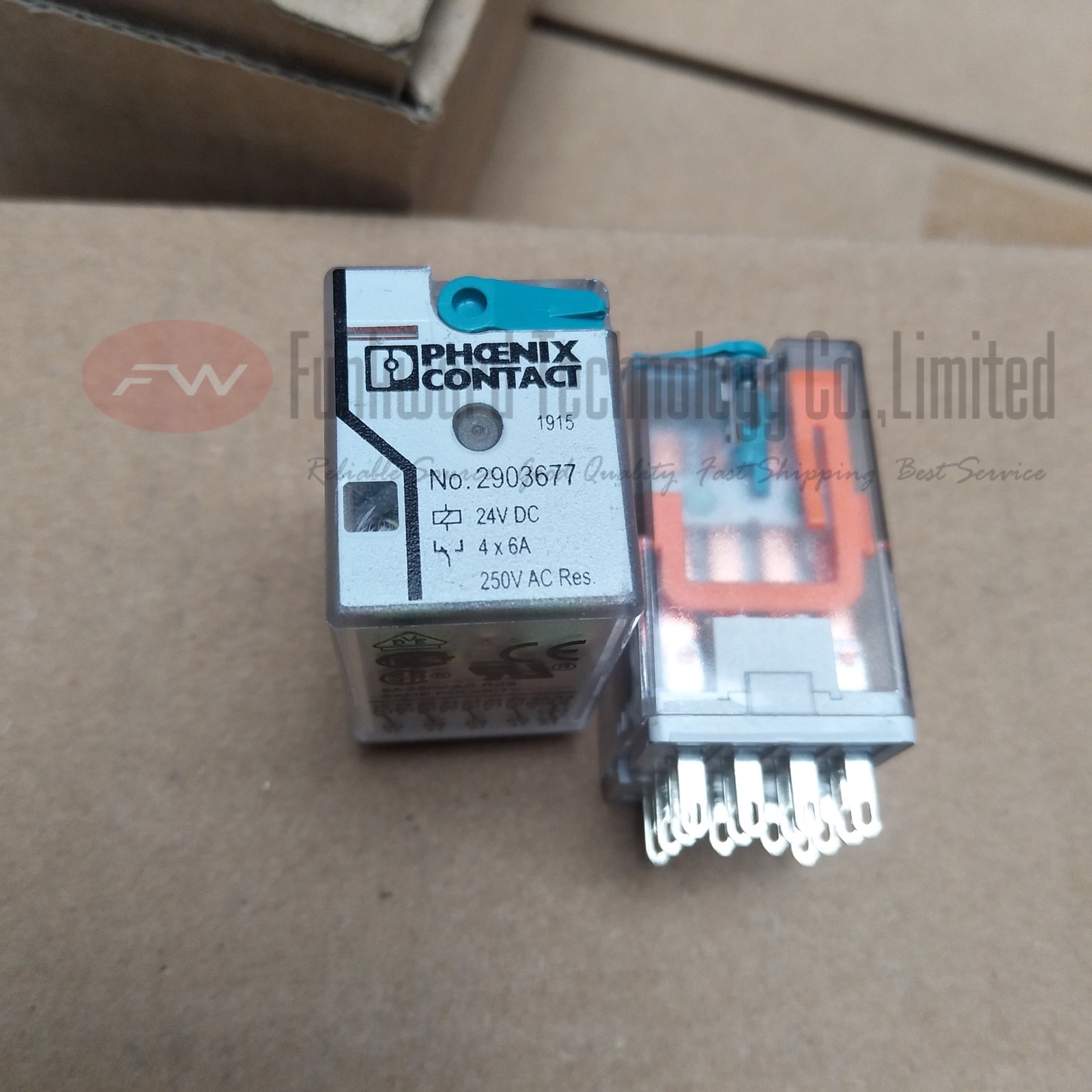 New Phoenix Contact NO.2903677 24VDC 6A 250VAC Power Relay x 1PC