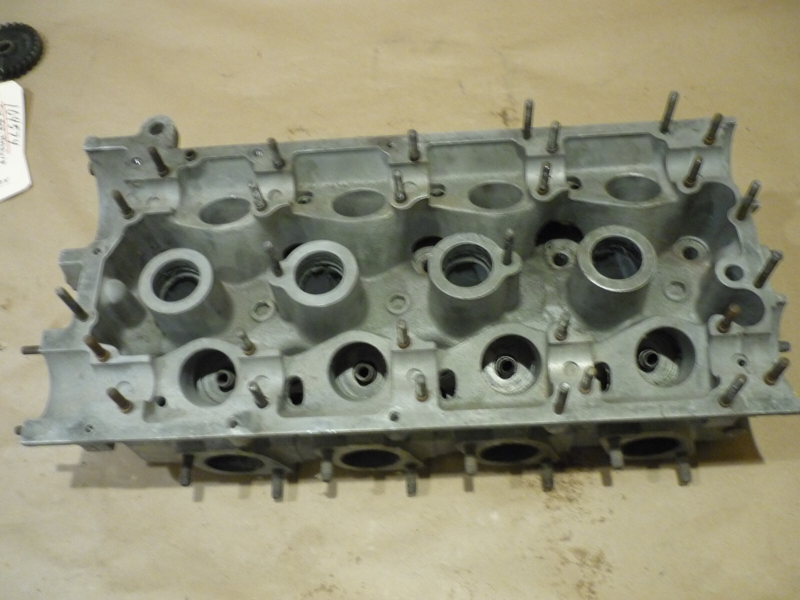Ferrari 308 Gt4 Dino, 308 GTB/GTS - RH Bare Cylinder Head -Welded- P/N 107326