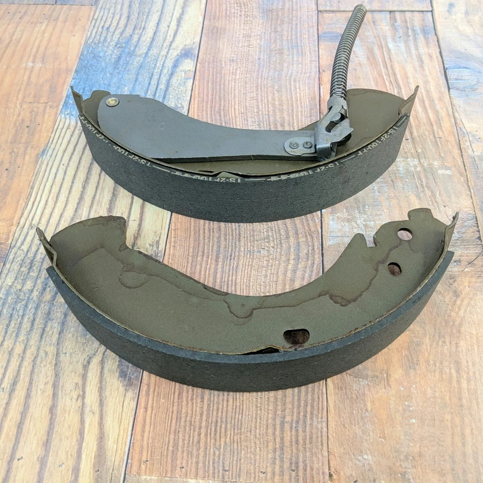 Sapatas de freio traseiras Napa Trustop TS10815 para Colorado Canyon i280 i290 i350 i370 - Imagem 2 de 4