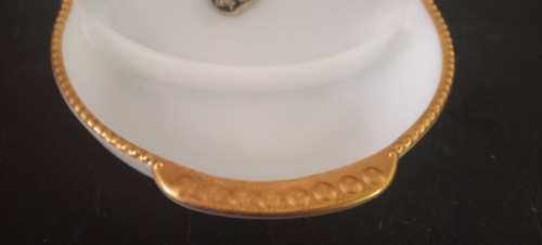 Anchor Hocking Fire King Milk Glass Divided Serving Dish W/ Original Sticker - Picture 5 of 15