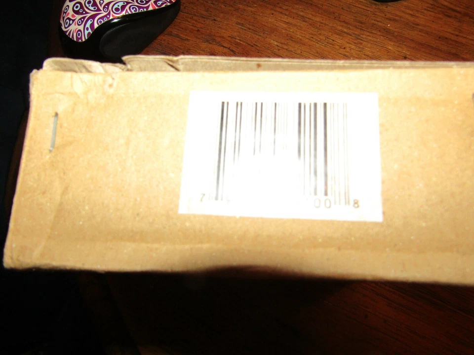 NEW IN BOX of 25 C7 130V Clear CHRISTMAS 7W Light Bulbs - Image 4 of 4