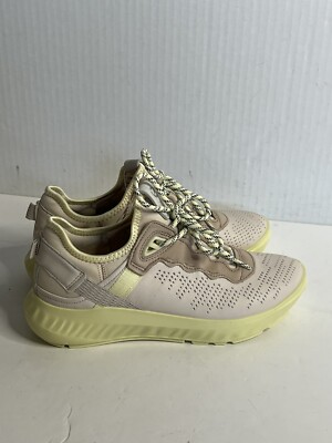 ECCO ST.1 Lite Men's Sneakers Size 5-5.5. cream/lemon green