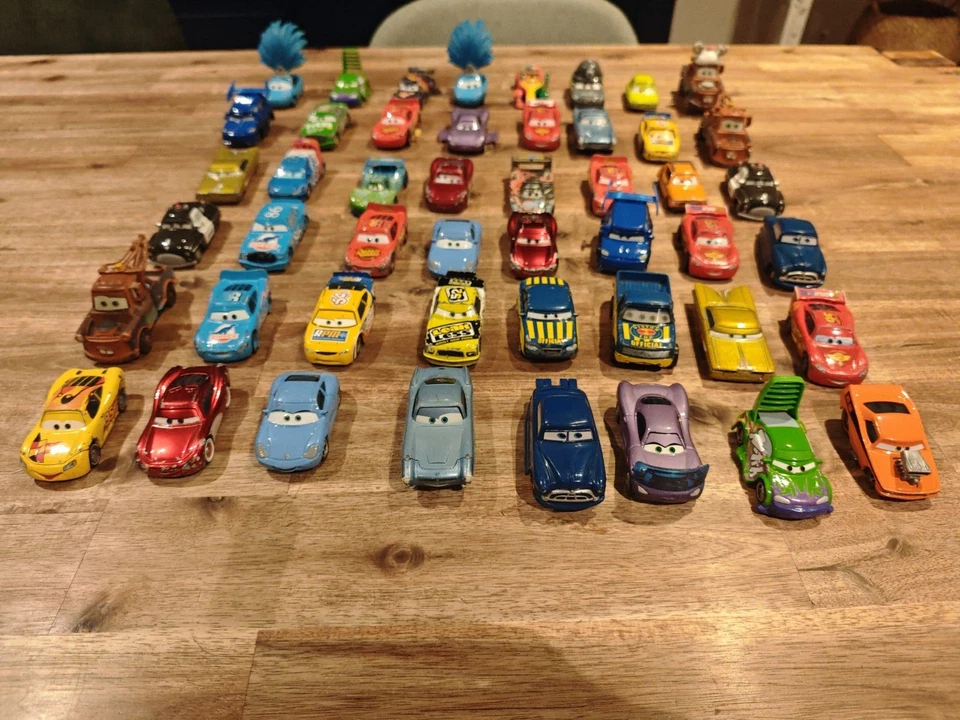 lot de 48 voitures mattel disney studio pixar cars Métal, Plastique Voir Photos  - Photo 2/4