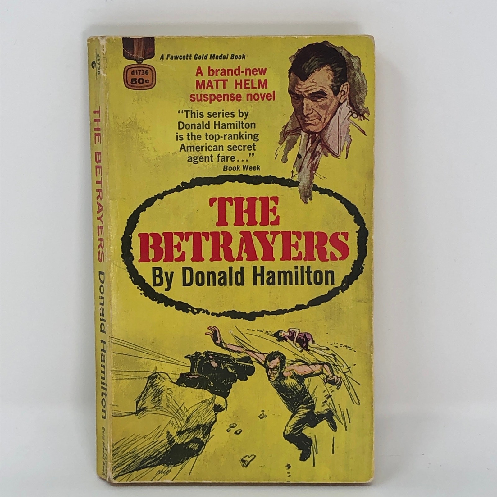 THE BETRAYERS by Donald Hamilton 1966 Fawcett Gold Medal paperback MATT HELM