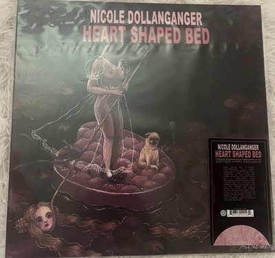 Nicole Dollanganger Heart Shaped Bed Vertigo Exclusive Signed Blushing Bride MIN