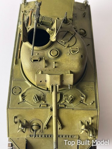 COMPLETED 1/35 M4 Sherman D-Day Tank, Free International Shipping - Picture 7 of 16
