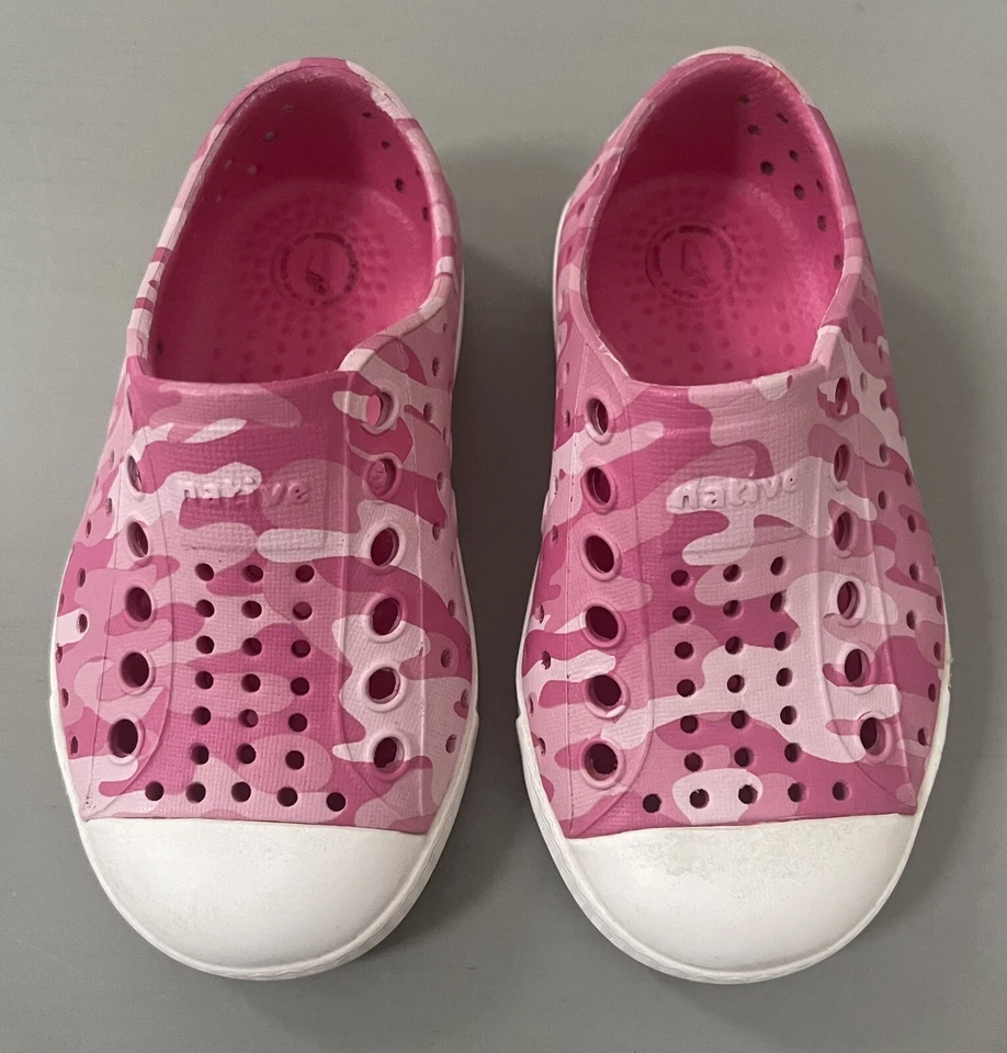 Zapatillas sin cordones Nativas con estampado Jefferson para bebé niña Hollywood rosa camuflaje talla 5 Foto 2 de 4