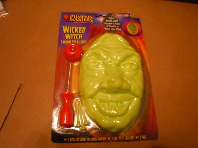 Pumpkin Masters Wicked Witch Carving Kit & Light, Halloween Face insert