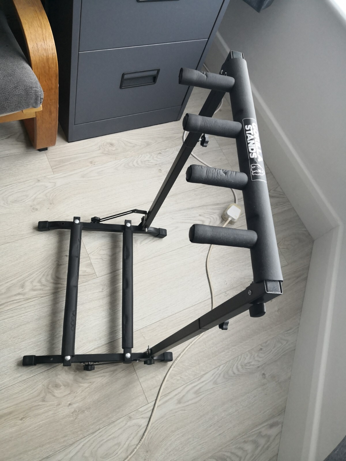 Gorilla 3Way Multi Guitar Stand, Electric Guitar Bass Guitar Rack