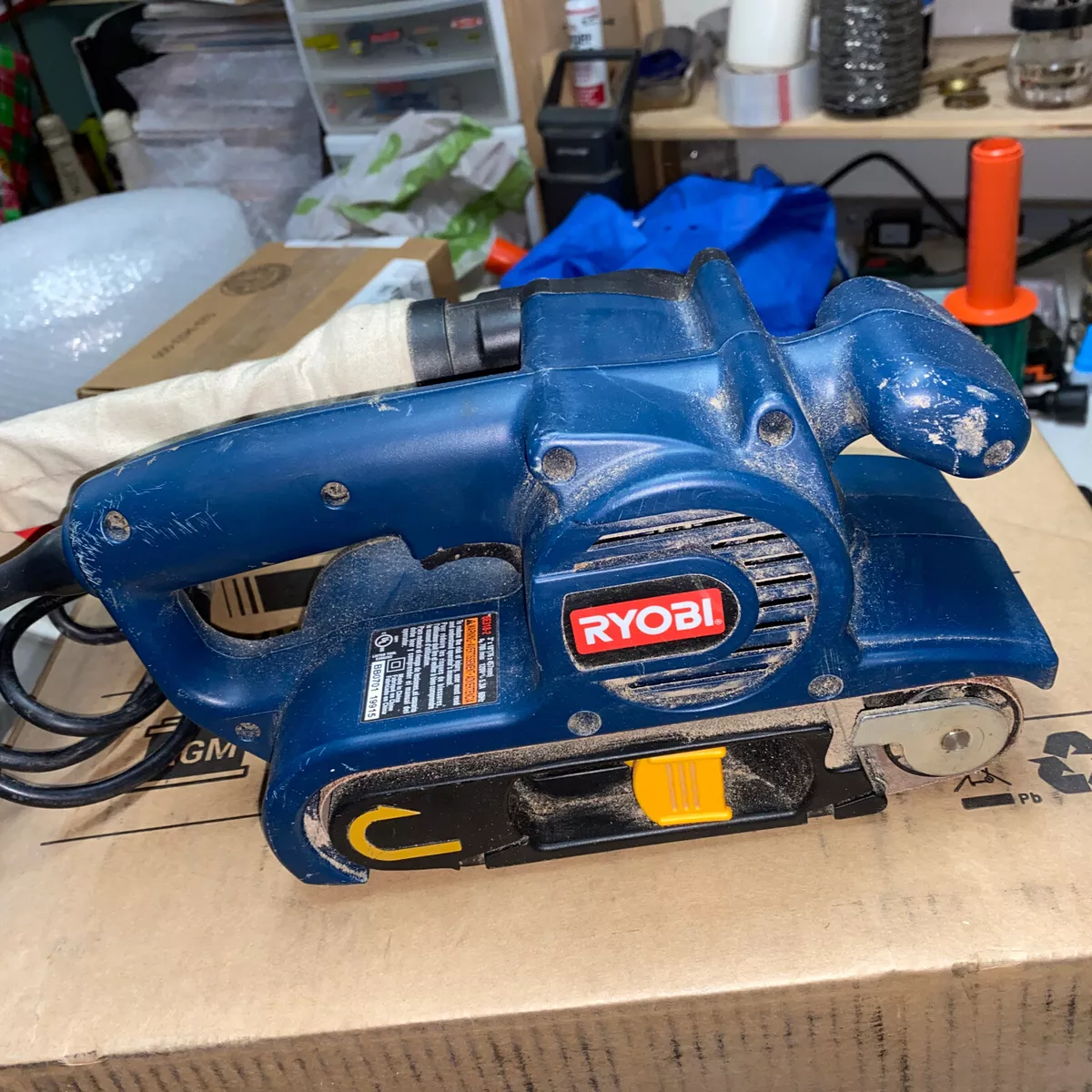 Ryobi BB0701 19915 Belt Sander with Dust Bag Double Insulated 3