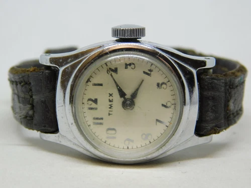 Vintage Timex Silver Tone Case Wind-up Analog Women's Watch