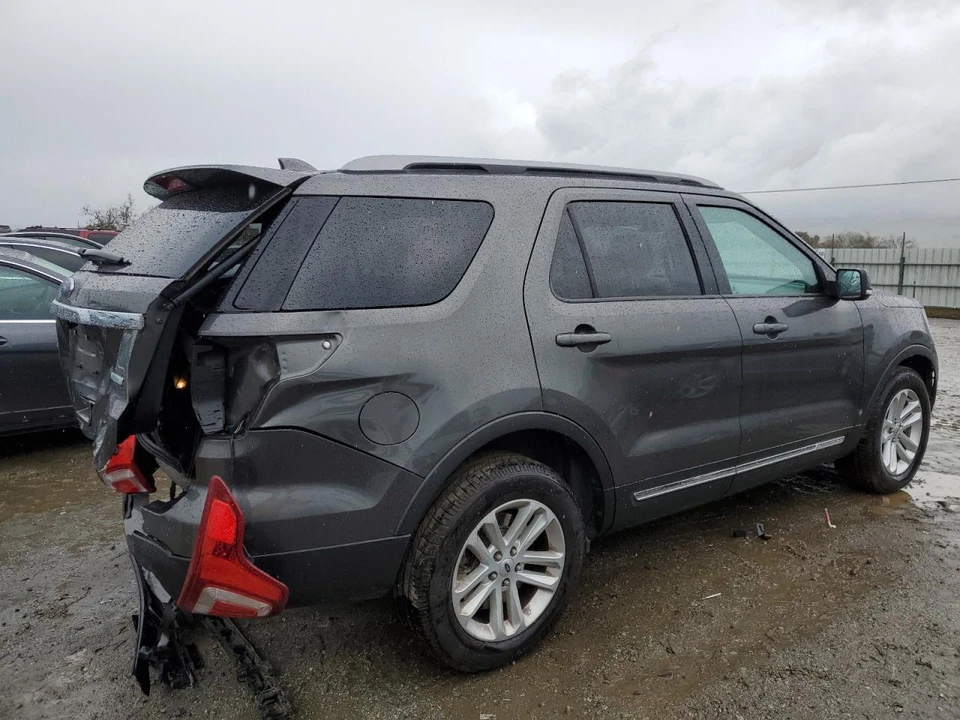 Vidrio de ventilación de puerta trasera izquierda usado se adapta a: Ford Explorer 2017 tinte de privacidad trasero L Foto 3 de 4