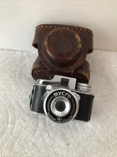 Vintage Untested MYCRO SANWA Spy Camera With Leather Case Size: 1”