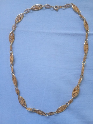 Halskette Kette Halsreif - 44cm - filigrane Raute - Metall vergoldet