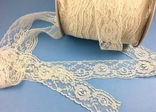 Trimplace Natural 1 5/8" Floral Lace 18 Yards 