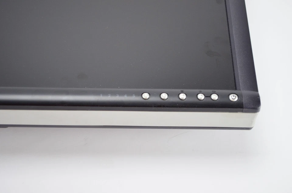 Dell 2405FPW LCD 24" Monitor  DVI VGA RCA S-Video No Stand - Image 2 of 4