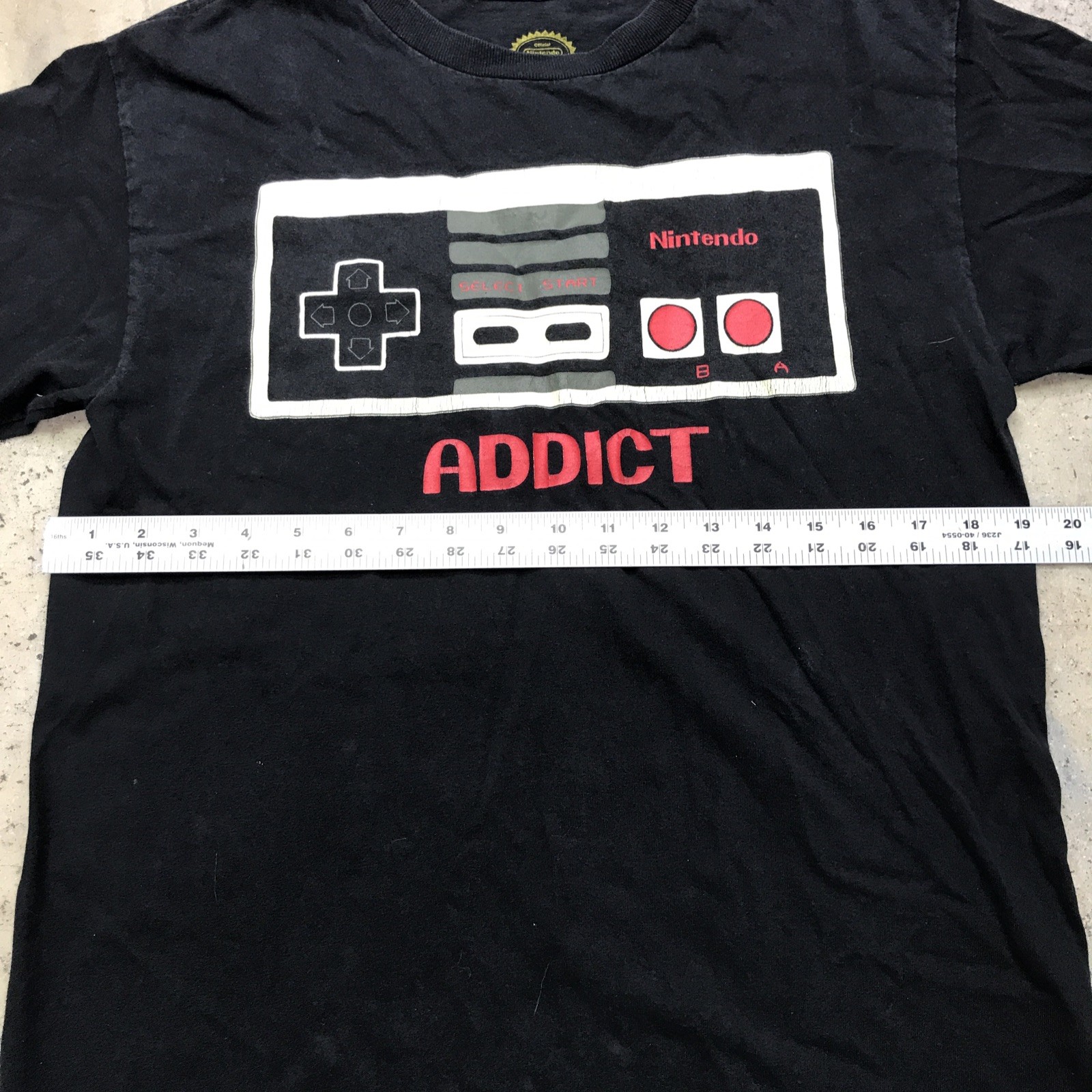 Nintendo Addict 2012 Official Controller Print T … - image 8